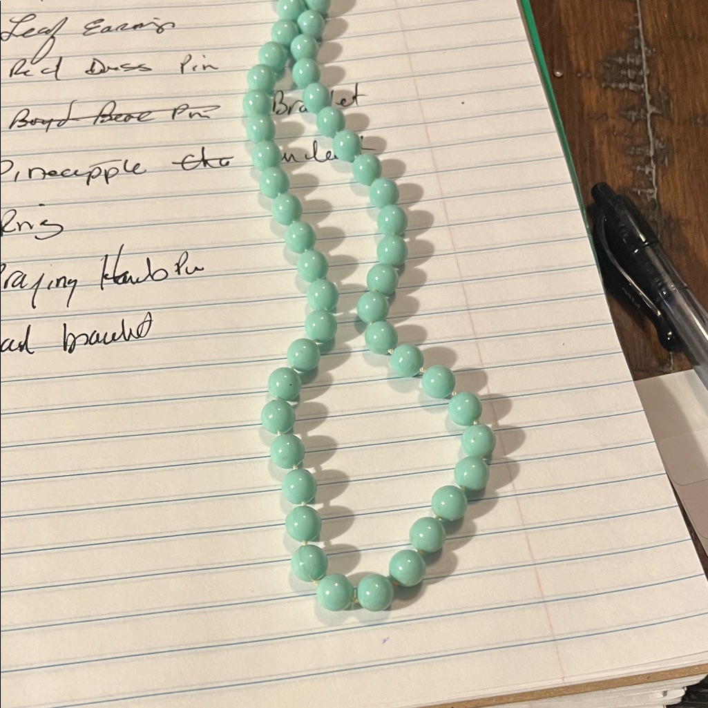 Elegant Mint Beaded Necklace 683